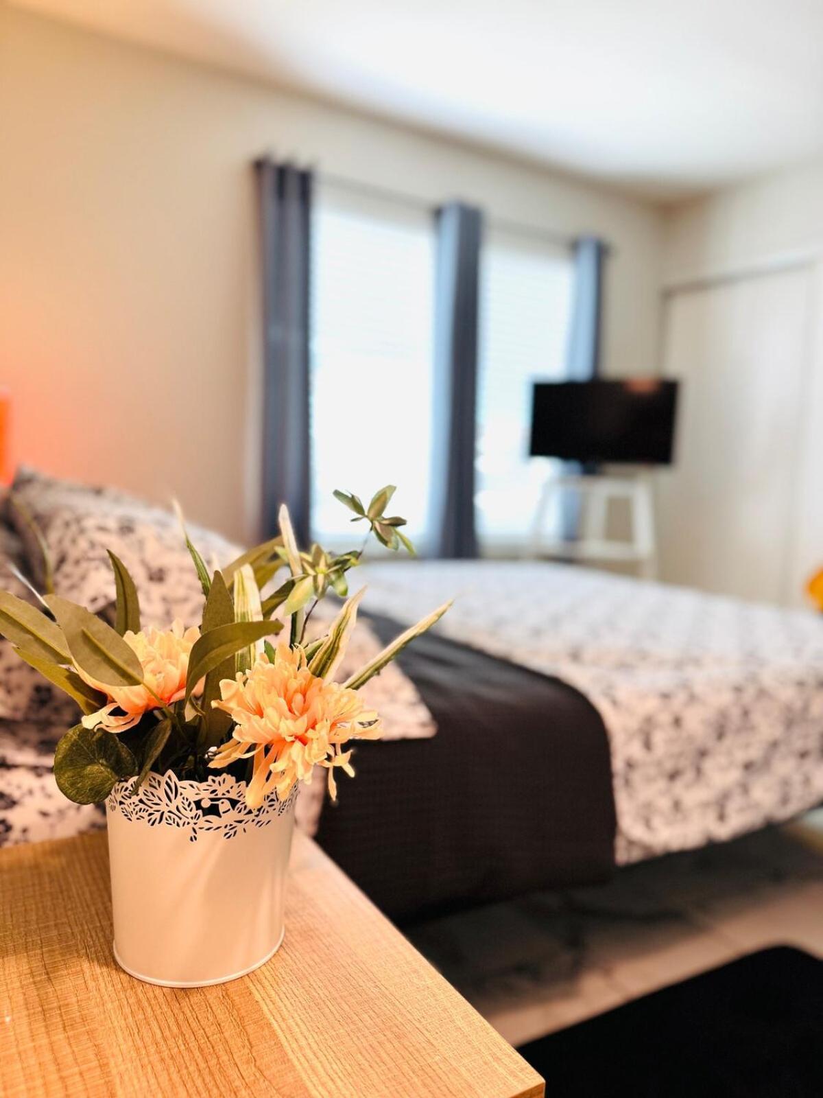 Warmnest Living - 2br 10 Mins To Strip - Long Ready Las Vegas
